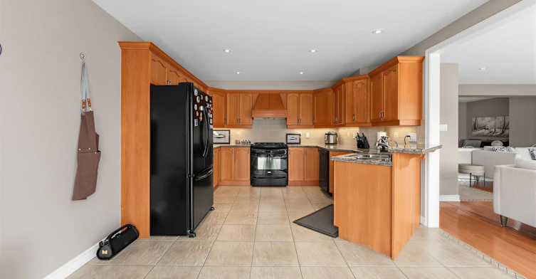 146 Fair Street, Hamilton, ON, L9K 0A8 - 8