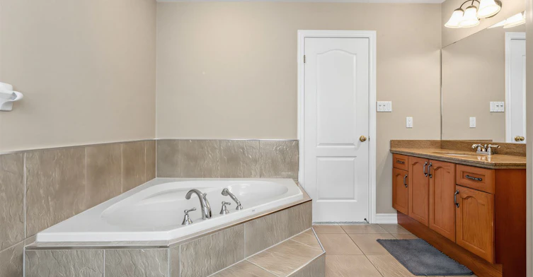 146 Fair Street, Hamilton, ON, L9K 0A8 - 14