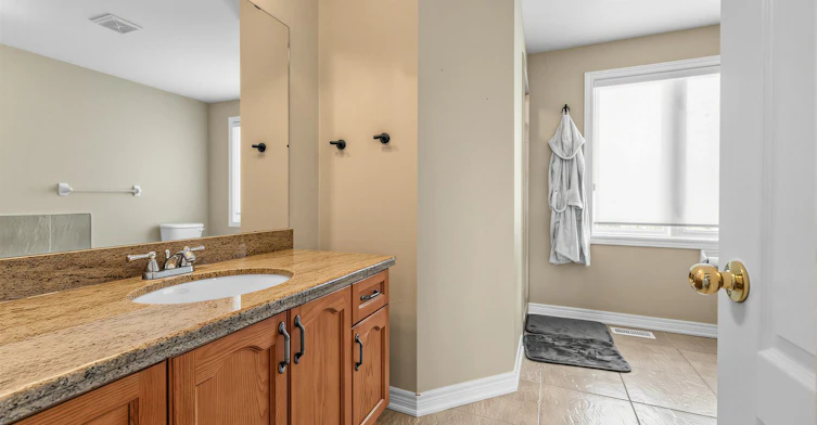 146 Fair Street, Hamilton, ON, L9K 0A8 - 15