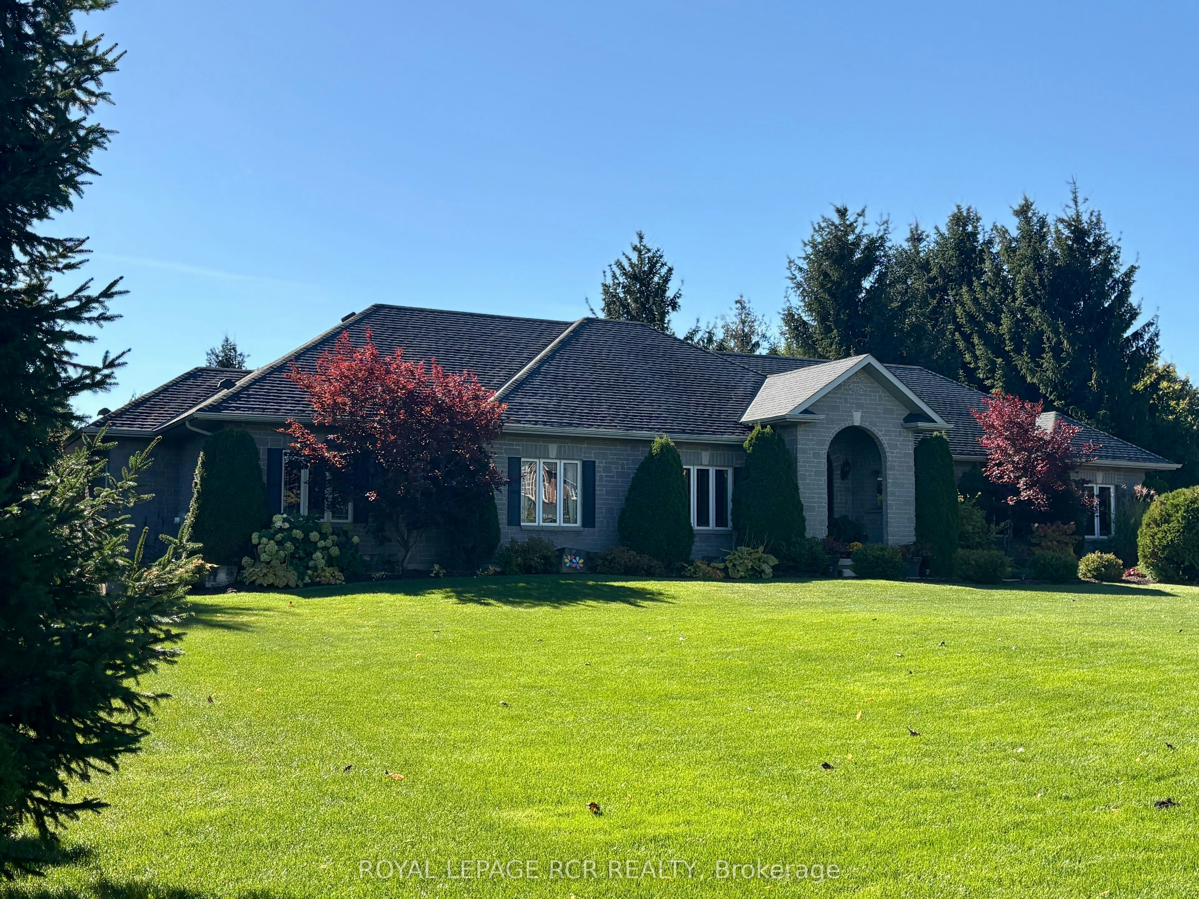6 Brookhaven Crescent, East Garafraxa, ON, L9W 7L9