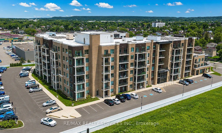 136-5055 Greenlane Road
