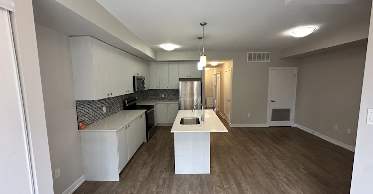 E9-20-20 Palace Street, Kitchener, ON, N2E 0J3 - 8