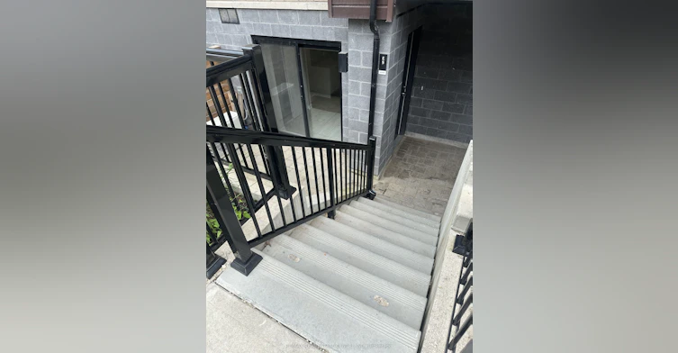 E9-20-20 Palace Street, Kitchener, ON, N2E 0J3 - 2