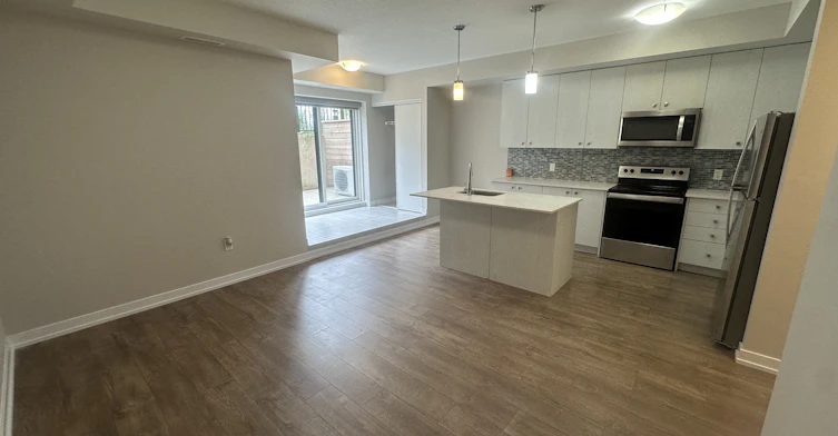 E9-20-20 Palace Street, Kitchener, ON, N2E 0J3 - 5