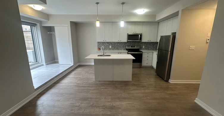 E9-20-20 Palace Street, Kitchener, ON, N2E 0J3 - 6