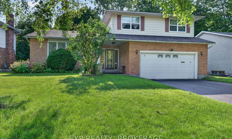 395 Carrie Crescent