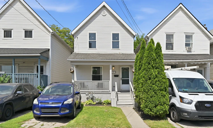 69 Hillyard Street