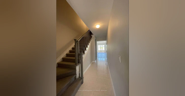 9 Sycamore Street, Welland, ON, L3C 0H8 - 2