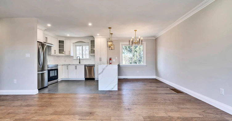 Main-43 White Street, St. Catharines, ON, L2N 1Z6 - 8