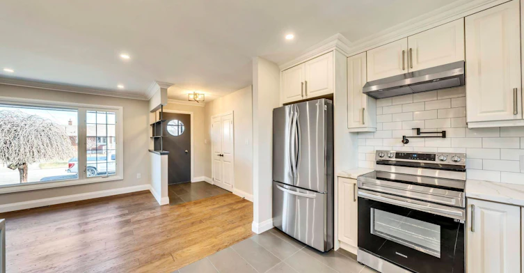Main-43 White Street, St. Catharines, ON, L2N 1Z6 - 16