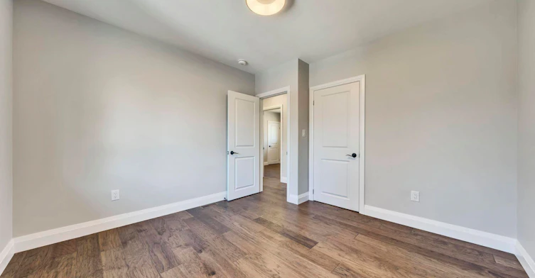 Main-43 White Street, St. Catharines, ON, L2N 1Z6 - 23