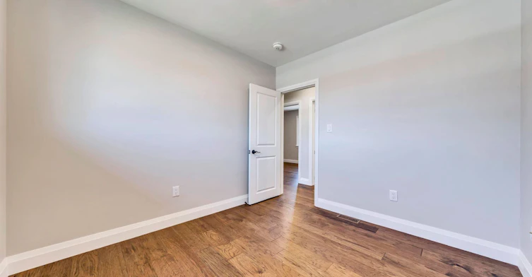 Main-43 White Street, St. Catharines, ON, L2N 1Z6 - 27