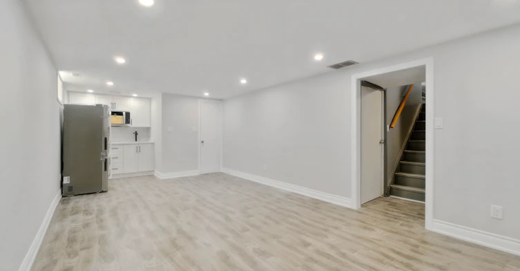 91 Boston (Lower) Crescent, Hamilton, ON, L8T 4N1 - 3