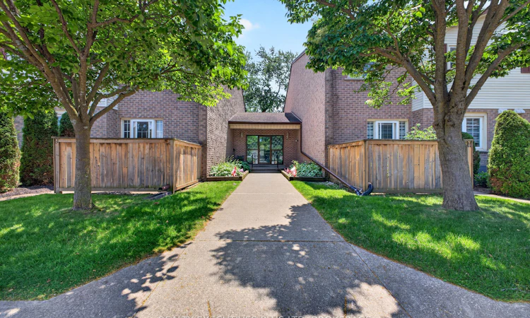 6-6044 Swayze Drive