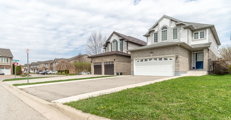 1565 Mickleborough Court, London, ON, N6G 5R6 - 2