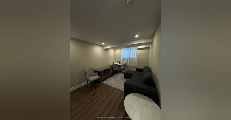 B-unit-20 Dudley Drive, Guelph, ON, N1G 0E6 - 2