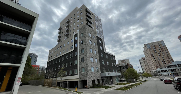 602-246 Lester Street, Waterloo, ON, N2L 3W5 - 2