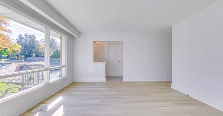 146 Manning Avenue, Hamilton, ON, L9A 3G2 - 5
