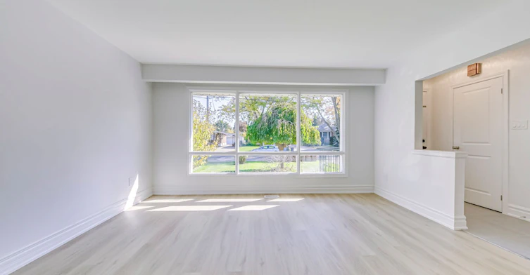 146 Manning Avenue, Hamilton, ON, L9A 3G2 - 4