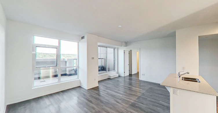 1001-550 North Service Road, Grimsby, ON, L3M 0H9 - 3
