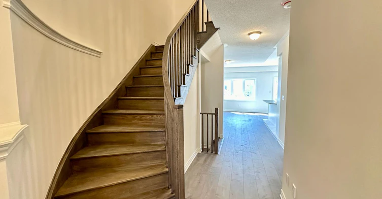 10 Sapphire Way, Thorold, ON, L2V 0L4 - 5