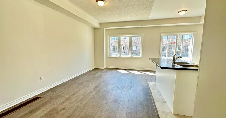 10 Sapphire Way, Thorold, ON, L2V 0L4 - 6