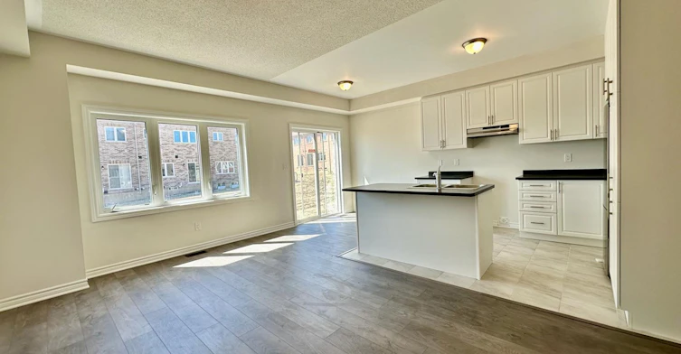 10 Sapphire Way, Thorold, ON, L2V 0L4 - 7