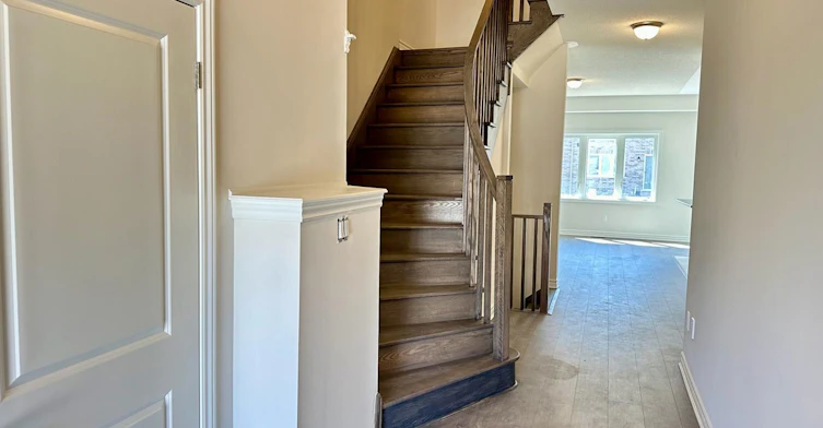 10 Sapphire Way, Thorold, ON, L2V 0L4 - 3