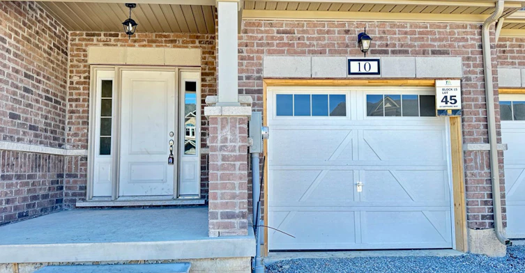 10 Sapphire Way, Thorold, ON, L2V 0L4 - 2