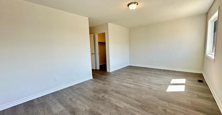 10 Sapphire Way, Thorold, ON, L2V 0L4 - 25