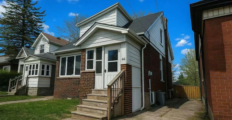 2ND RM 1-46 Arnold Street, Hamilton, ON, L8S 1R4