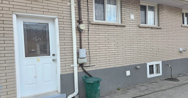 Bsmt-161 Mohawk Road W, Hamilton, ON, L9C 1W2 - 2