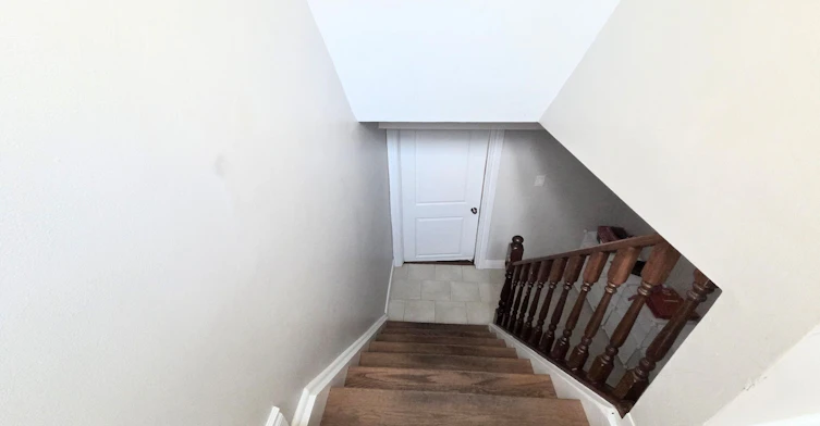 Bsmt-161 Mohawk Road W, Hamilton, ON, L9C 1W2 - 4