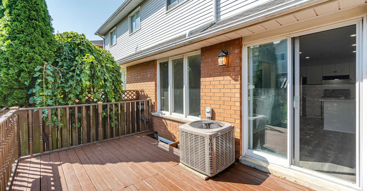 63 Pinewoods Drive, Hamilton, ON, L8J 2T6 - 18