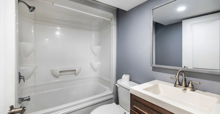 2-1041 Barnardo Avenue, Peterborough, ON, K9H 5W9 - 5