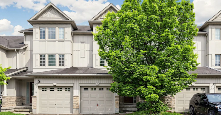 A5-110 Activa Avenue, Kitchener, ON, N2E 4K4 - 2