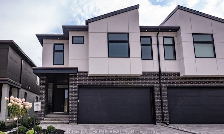 3909 Mitchell Crescent
