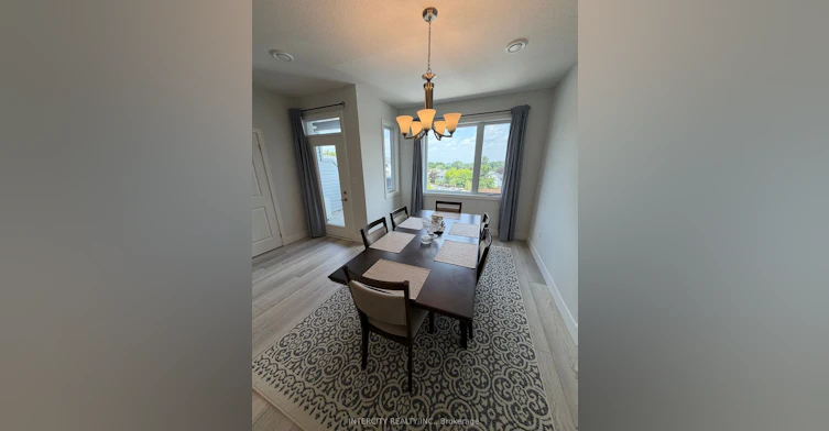 56-925 Deveron Crescent, London, ON, N5Z 0B6 - 4