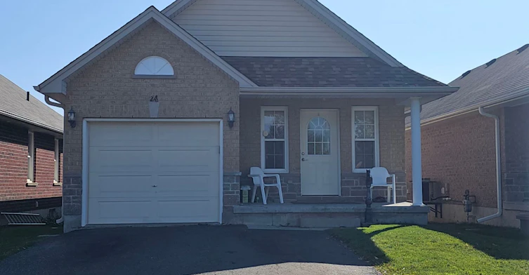 24 Beall Street, Kawartha Lakes, ON, K9V 6J6