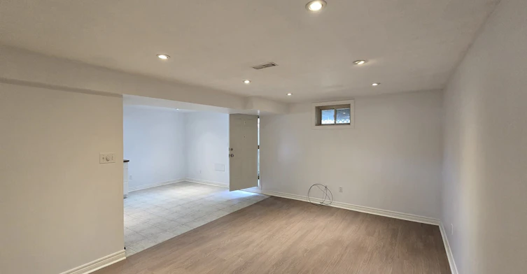 BSMT-166 St Lawrence Drive, Welland, ON, L3C 7H3 - 7