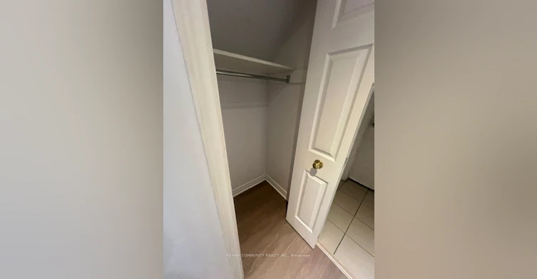BSMT-166 St Lawrence Drive, Welland, ON, L3C 7H3 - 10