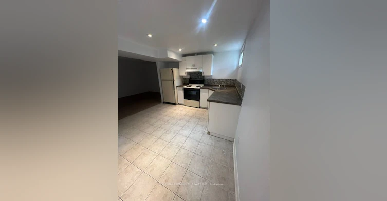 BSMT-166 St Lawrence Drive, Welland, ON, L3C 7H3 - 2