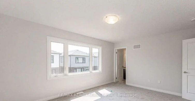 43 Freedom Crescent, Hamilton, ON, L0R 1W0 - 8
