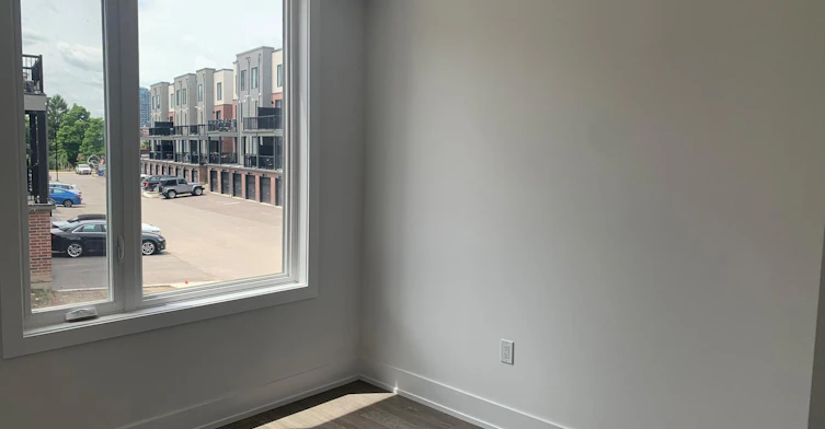 51-99 Roger Street S, Waterloo, ON, N2J 0G1 - 2