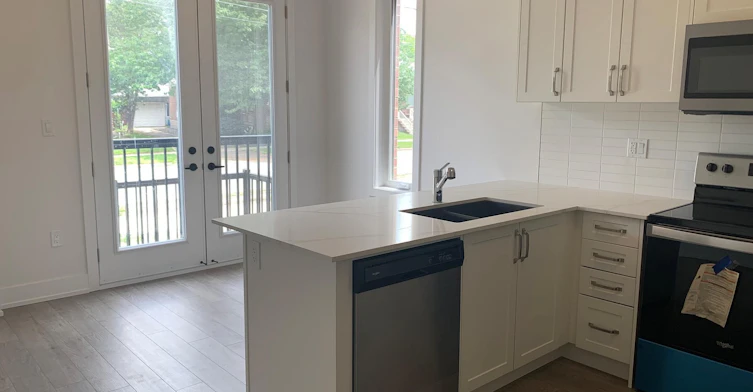 51-99 Roger Street S, Waterloo, ON, N2J 0G1 - 4