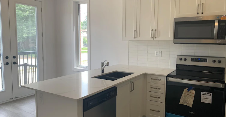 51-99 Roger Street S, Waterloo, ON, N2J 0G1 - 6