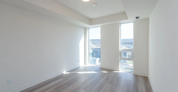 701-385 Winston Road, Grimsby, ON, L3M 0J3 - 17
