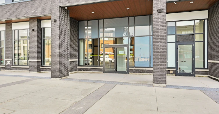 701-385 Winston Road, Grimsby, ON, L3M 0J3 - 30