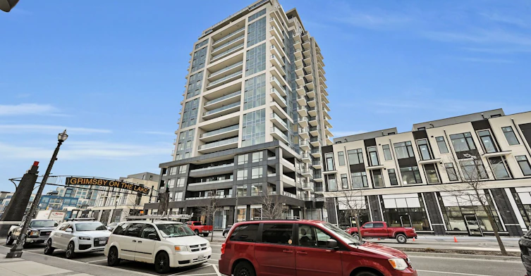 701-385 Winston Road, Grimsby, ON, L3M 0J3