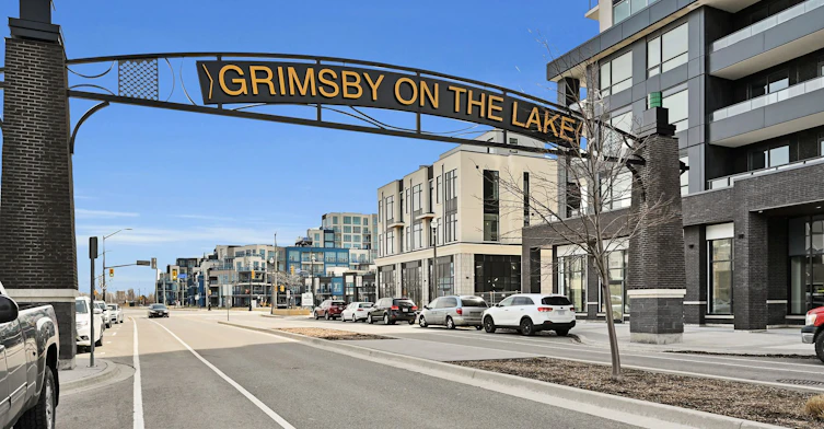 701-385 Winston Road, Grimsby, ON, L3M 0J3 - 27